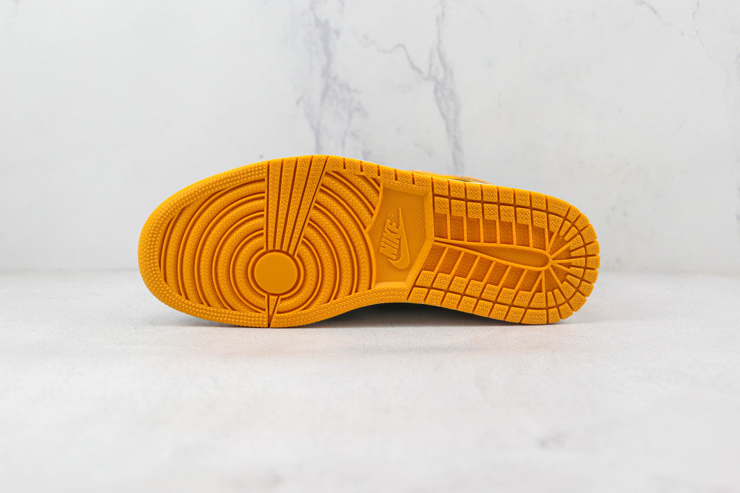 Air Jordan 1 High Yellow Toe