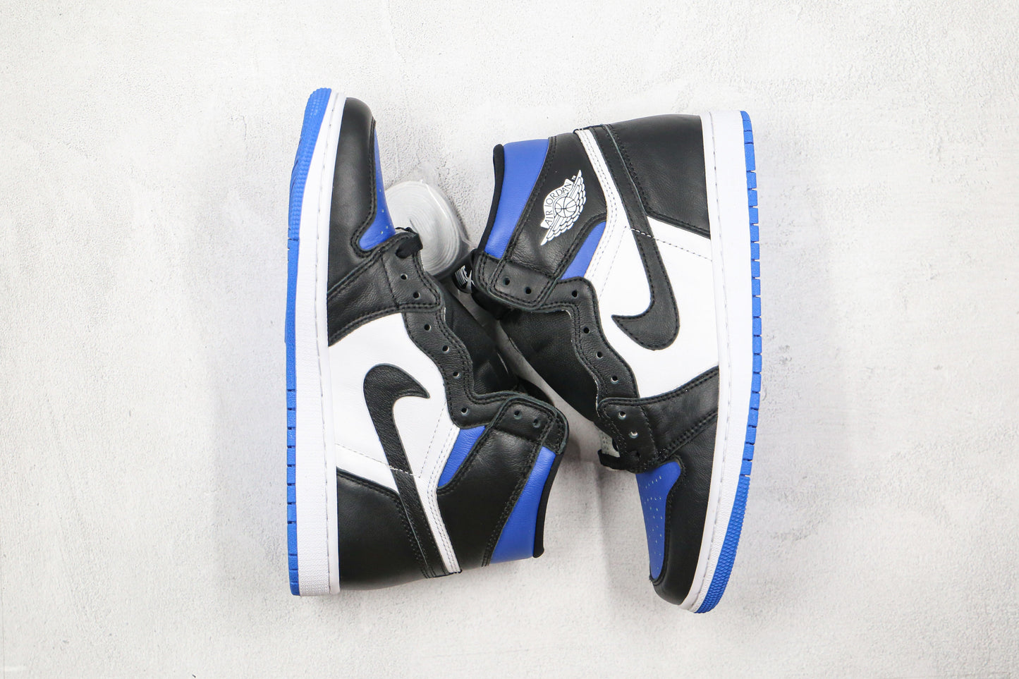 Air Jordan 1 High Gym Purple
