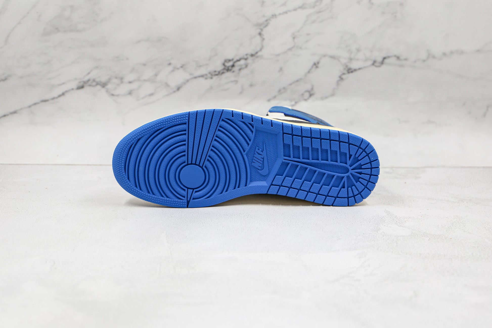 Air Jordan 1 High Fragment Reverse Swoosh
