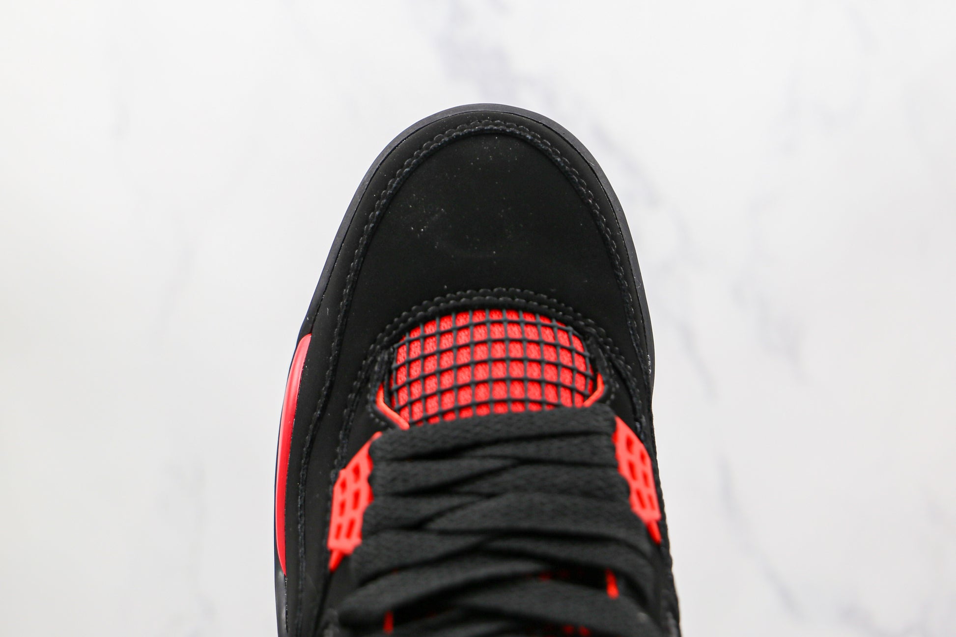 Air Jordan 4 Red Thunder