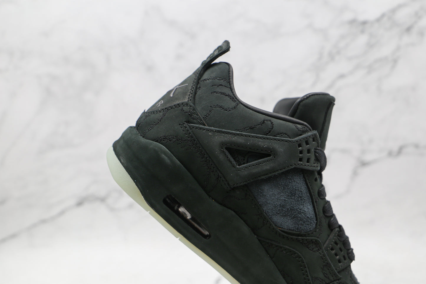 Air Jordan 4 KAWS Black