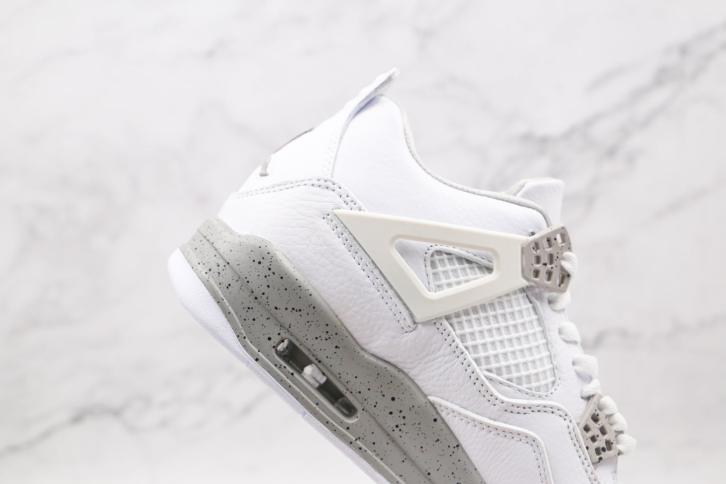 Air Jordan 4 White Oreo