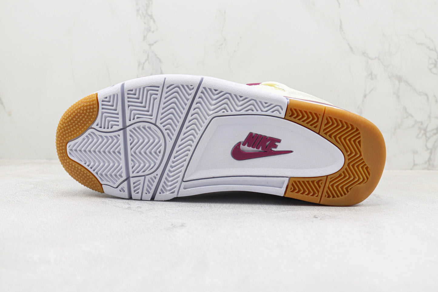 Air Jordan 4 Burgundy Crush