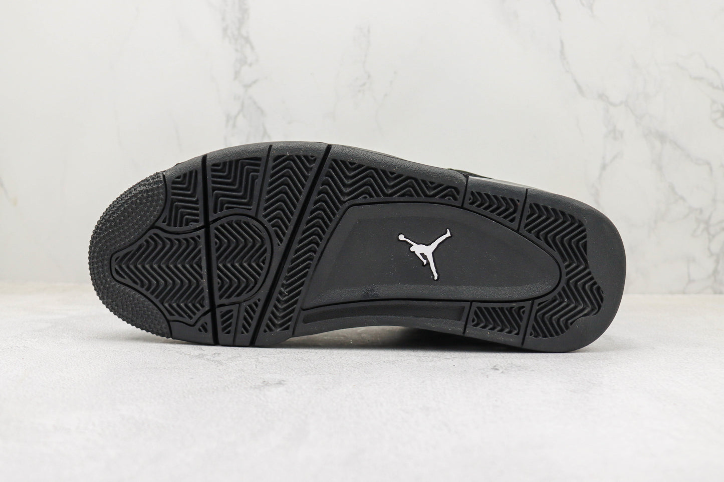 Air Jordan 4 Black Cat