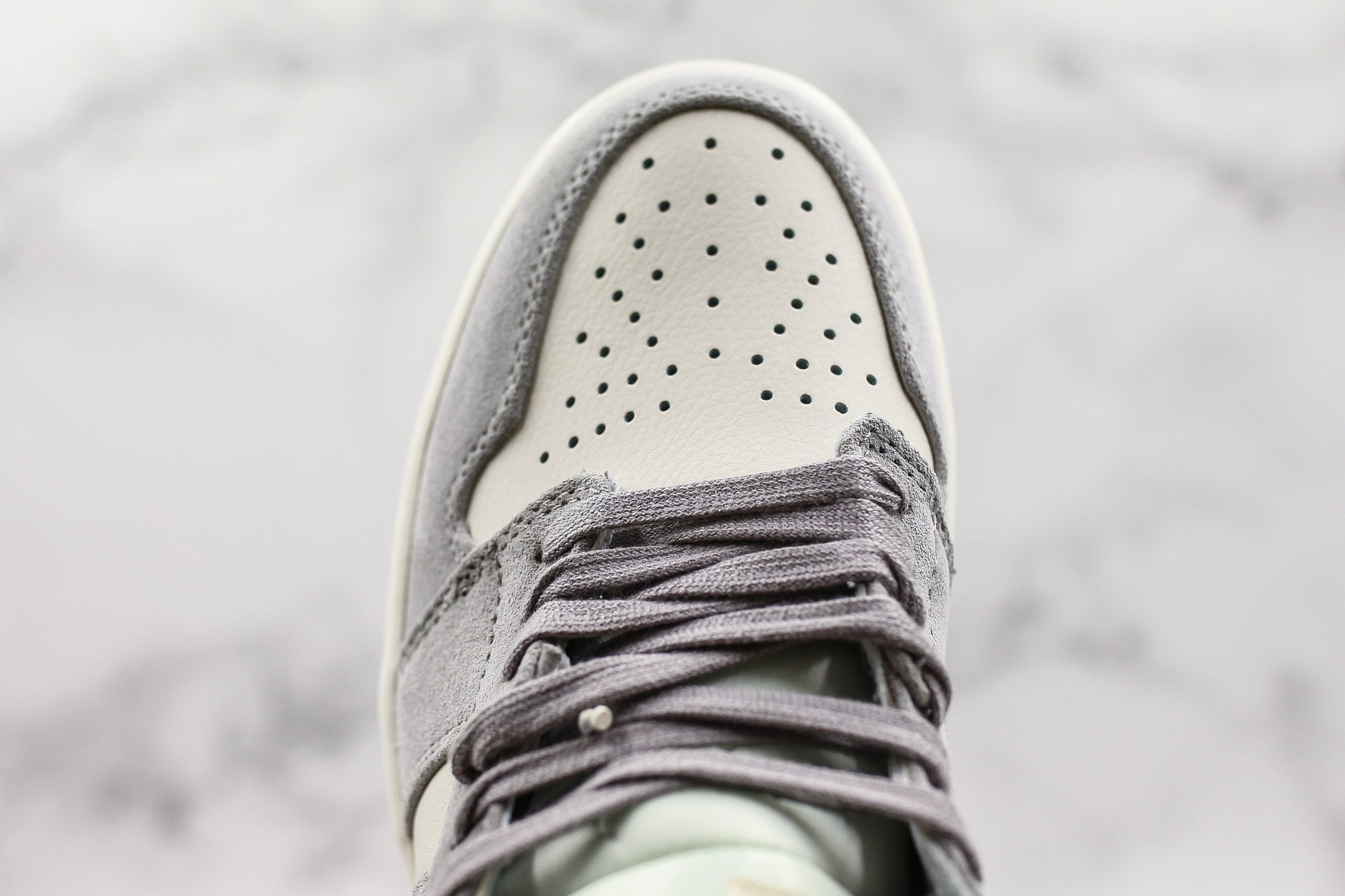 Air Jordan 1 High Soft Grey Sail