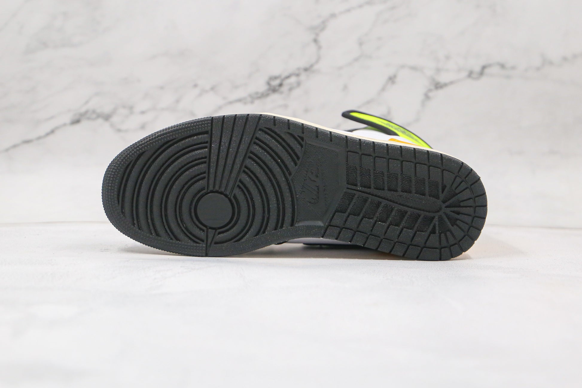 Air Jordan 1 High Volt Gold Black
