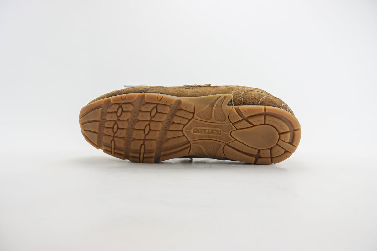 New Balance X MiuMiu 530 Suede Dark Brown