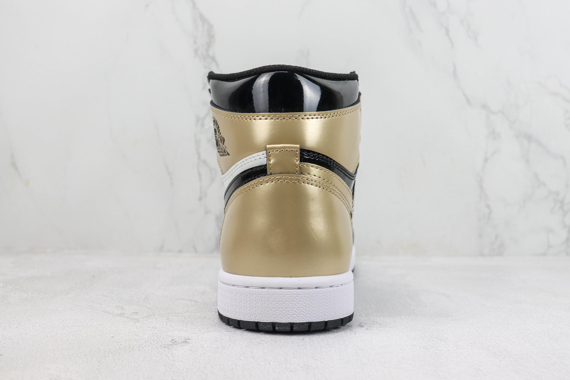 Air Jordan 1 High Black Gold