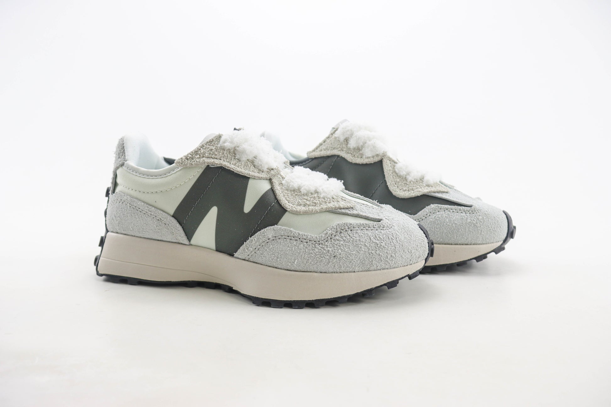 New Balance 327 White Silver U327WGR