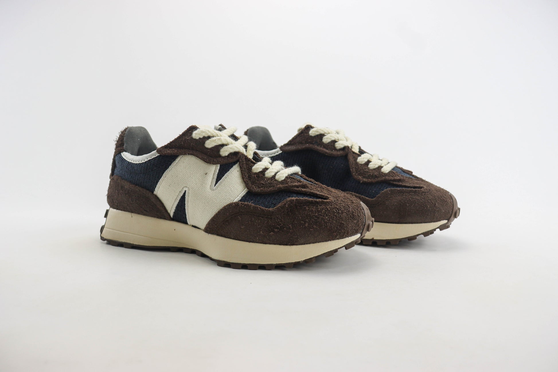 New Balance 327 White Silver U327WVB