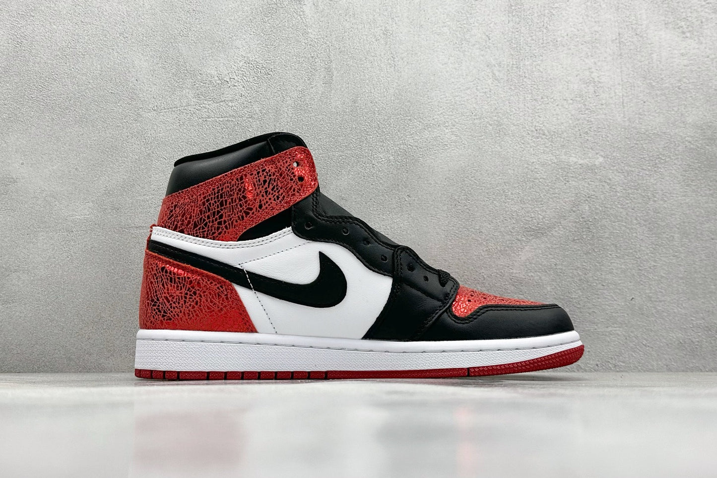 Air Jordan 1 High Ruby