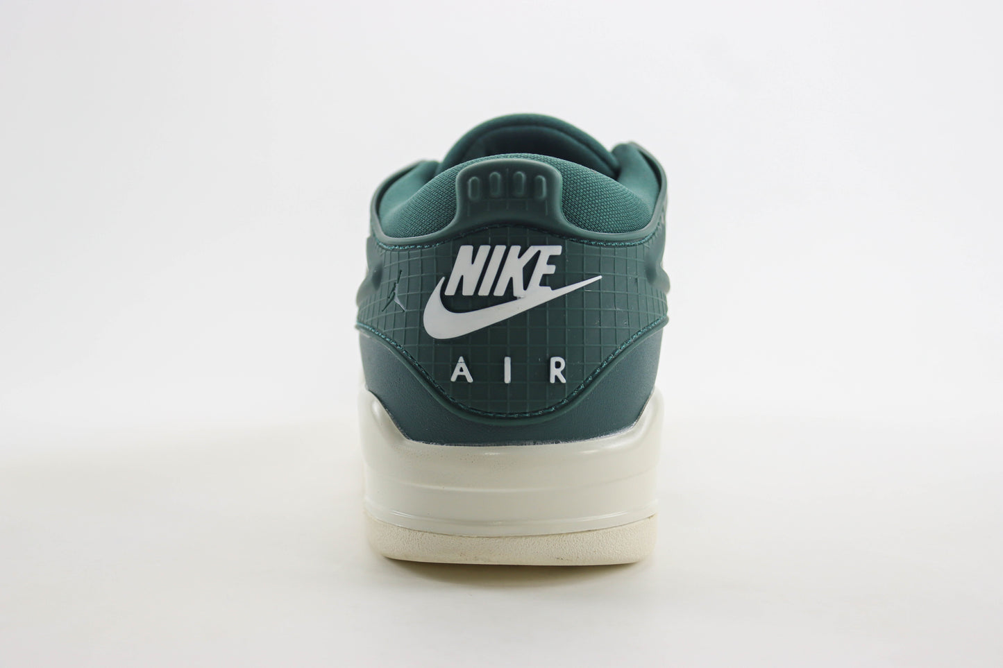 Air Jordan 4 RM Teal