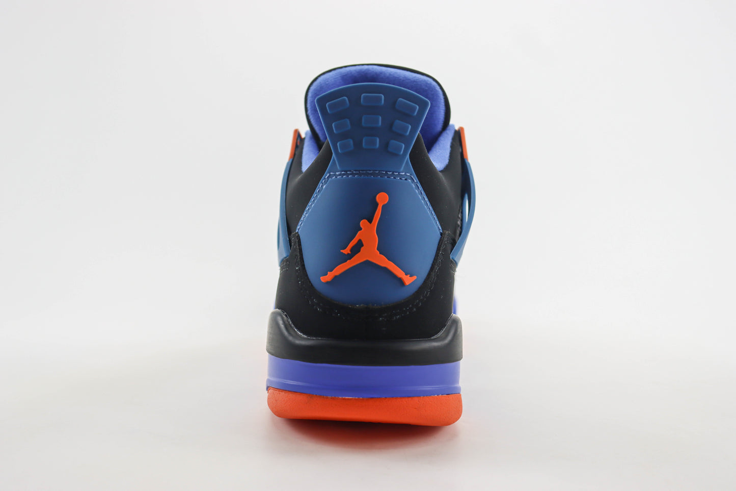 Air Jordan 4 Cavs