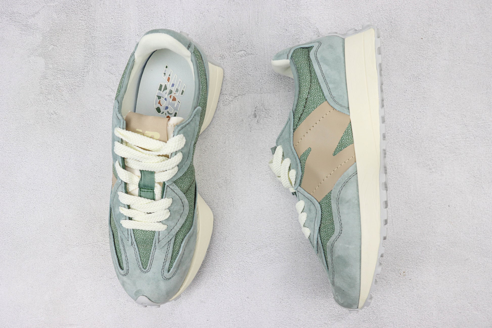 New Balance 327 Silver White U327WPA