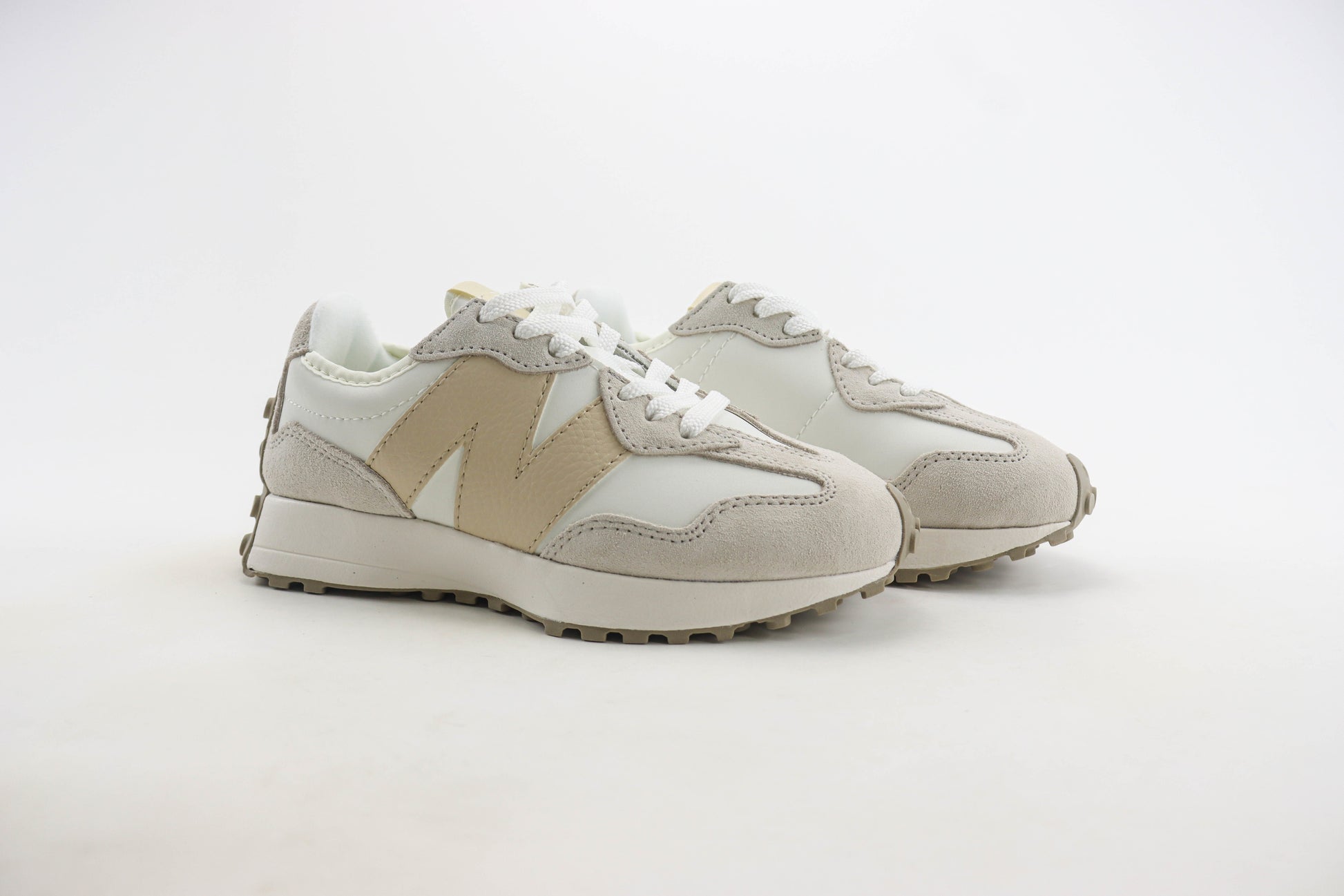 New Balance 327 White Silver WS327KG