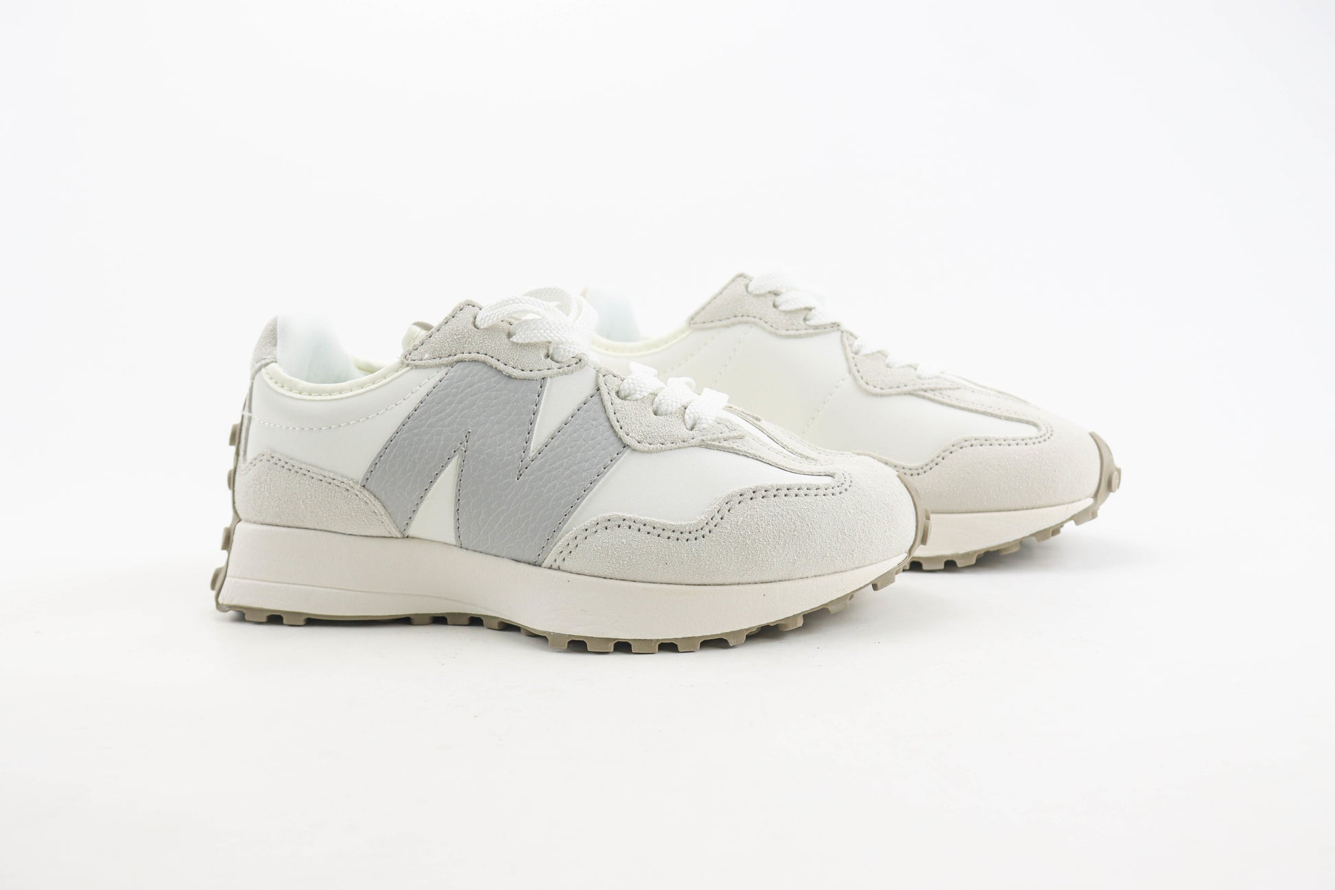 New Balance 327 White Silver WS327KE