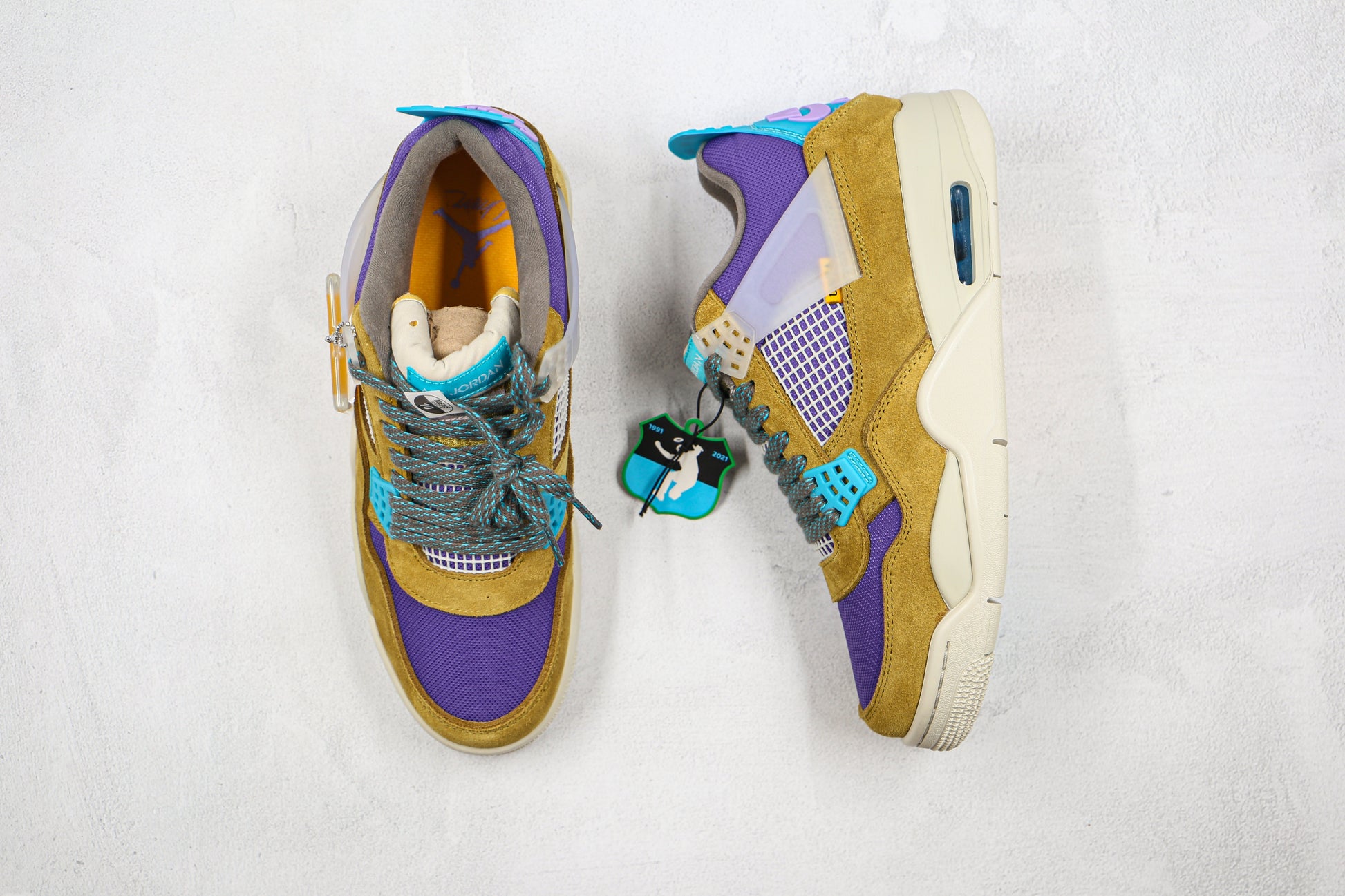 Air Jordan 4 Union Desert Moss