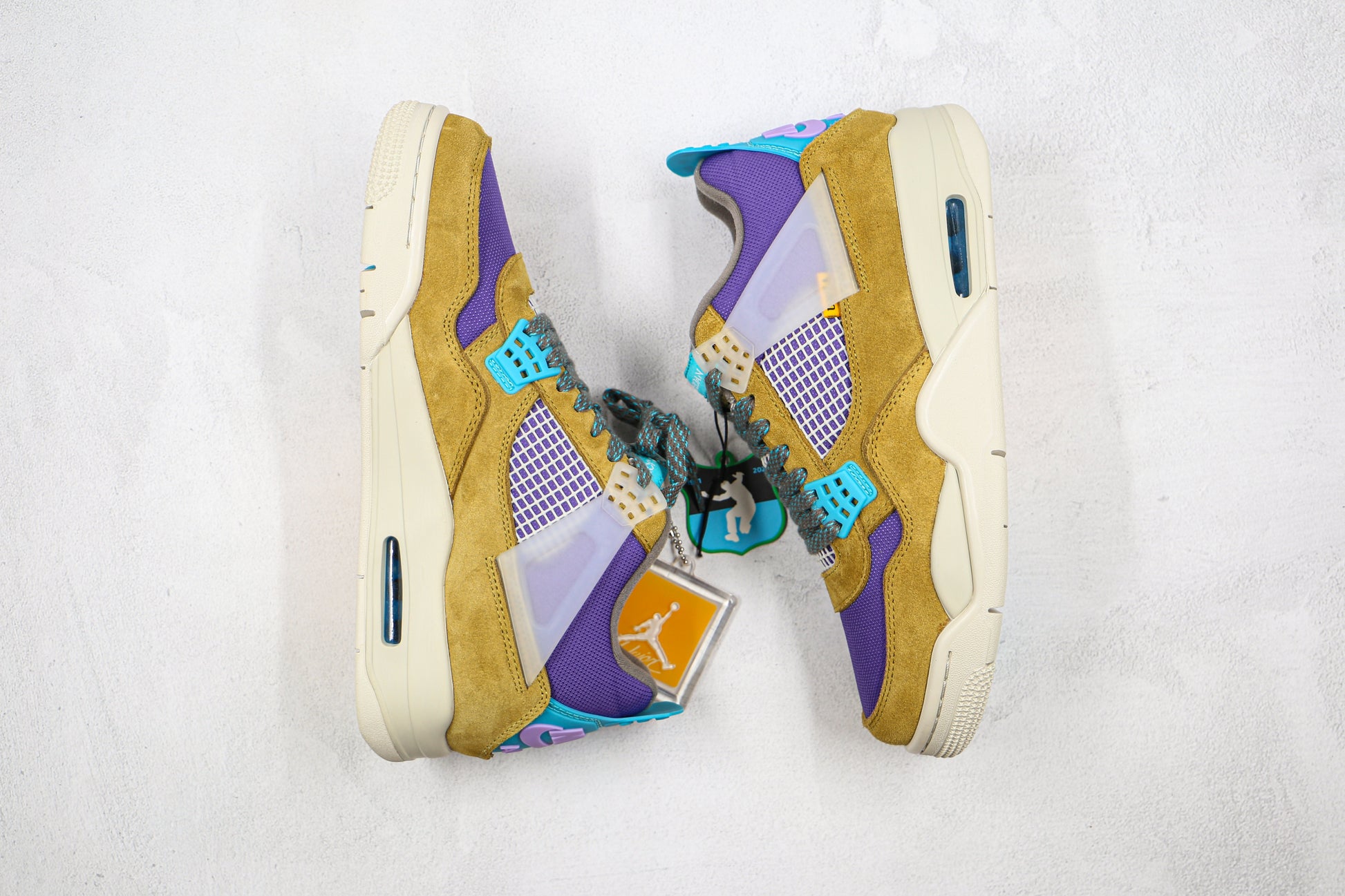Air Jordan 4 Union Desert Moss