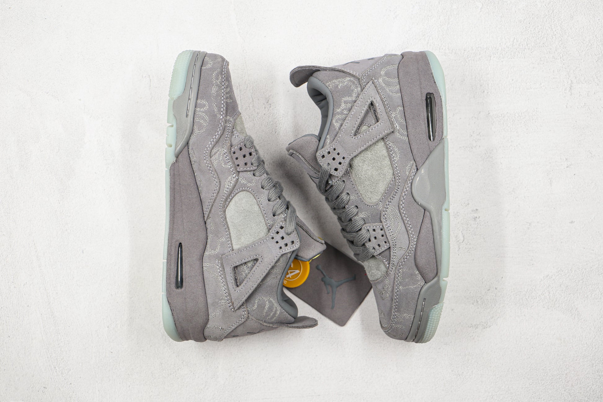 Air Jordan 4 KAWS Cool Grey