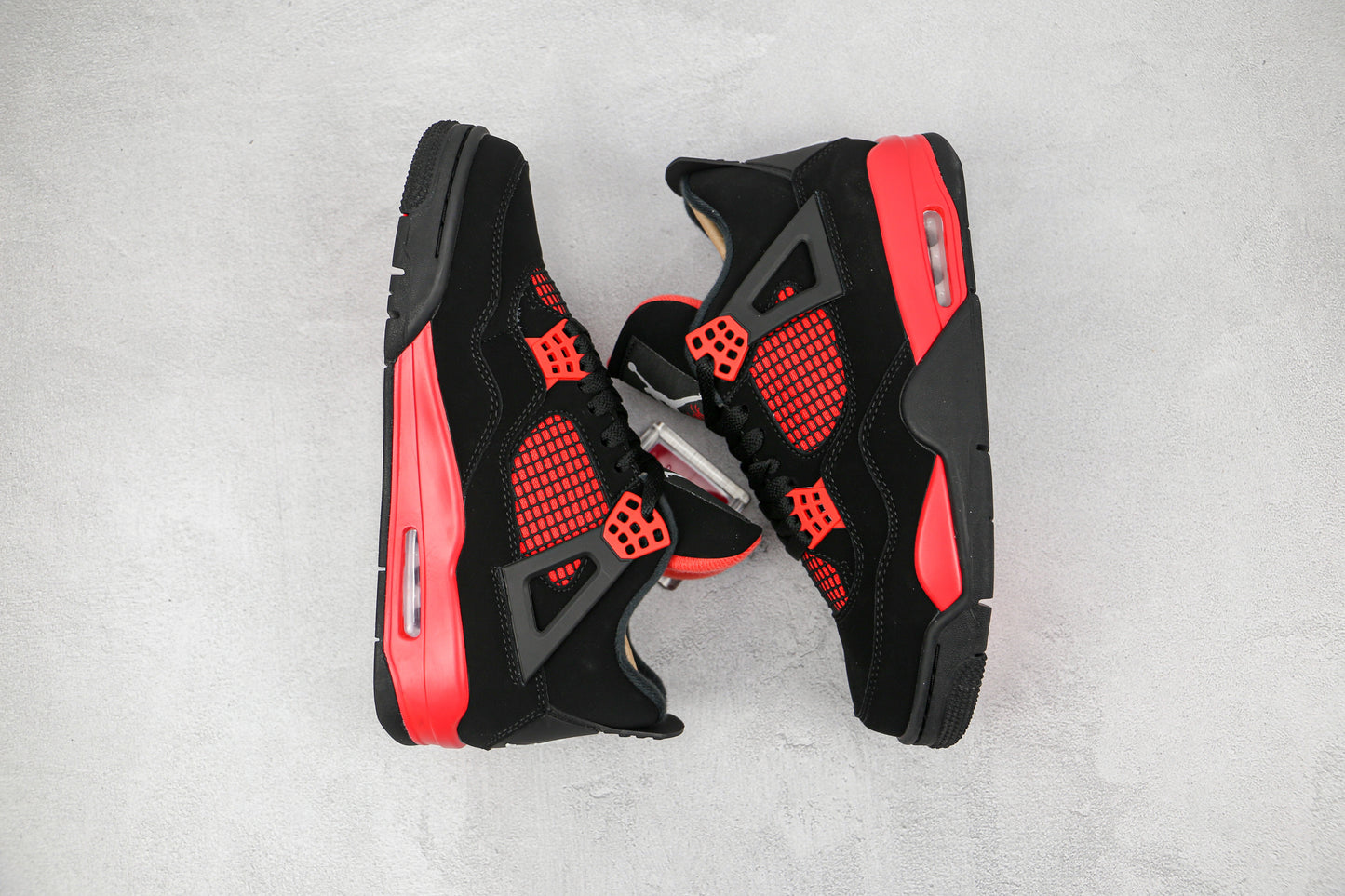 Air Jordan 4 Red Thunder