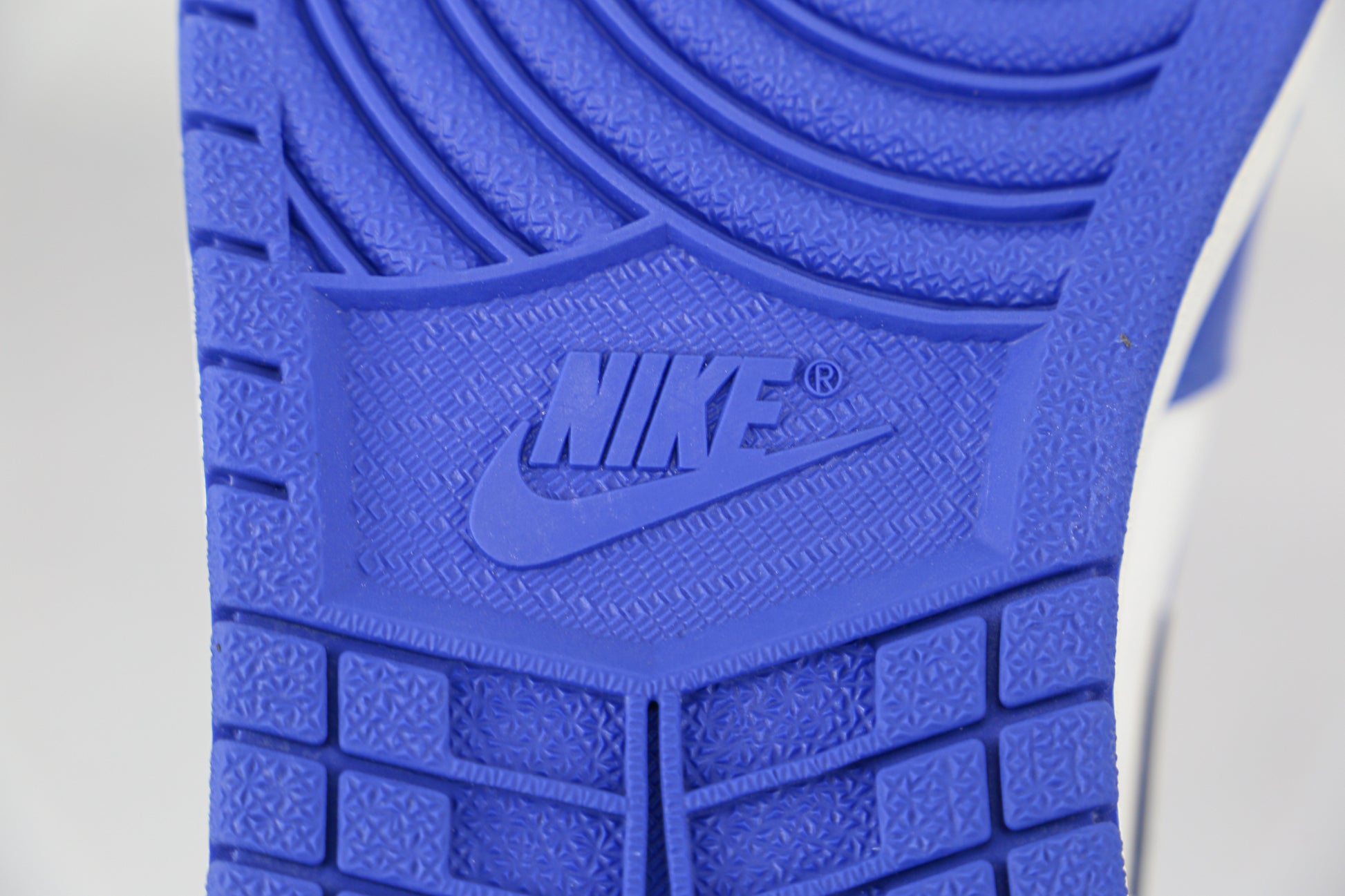 Air Jordan 1 High Royal Blue Black White