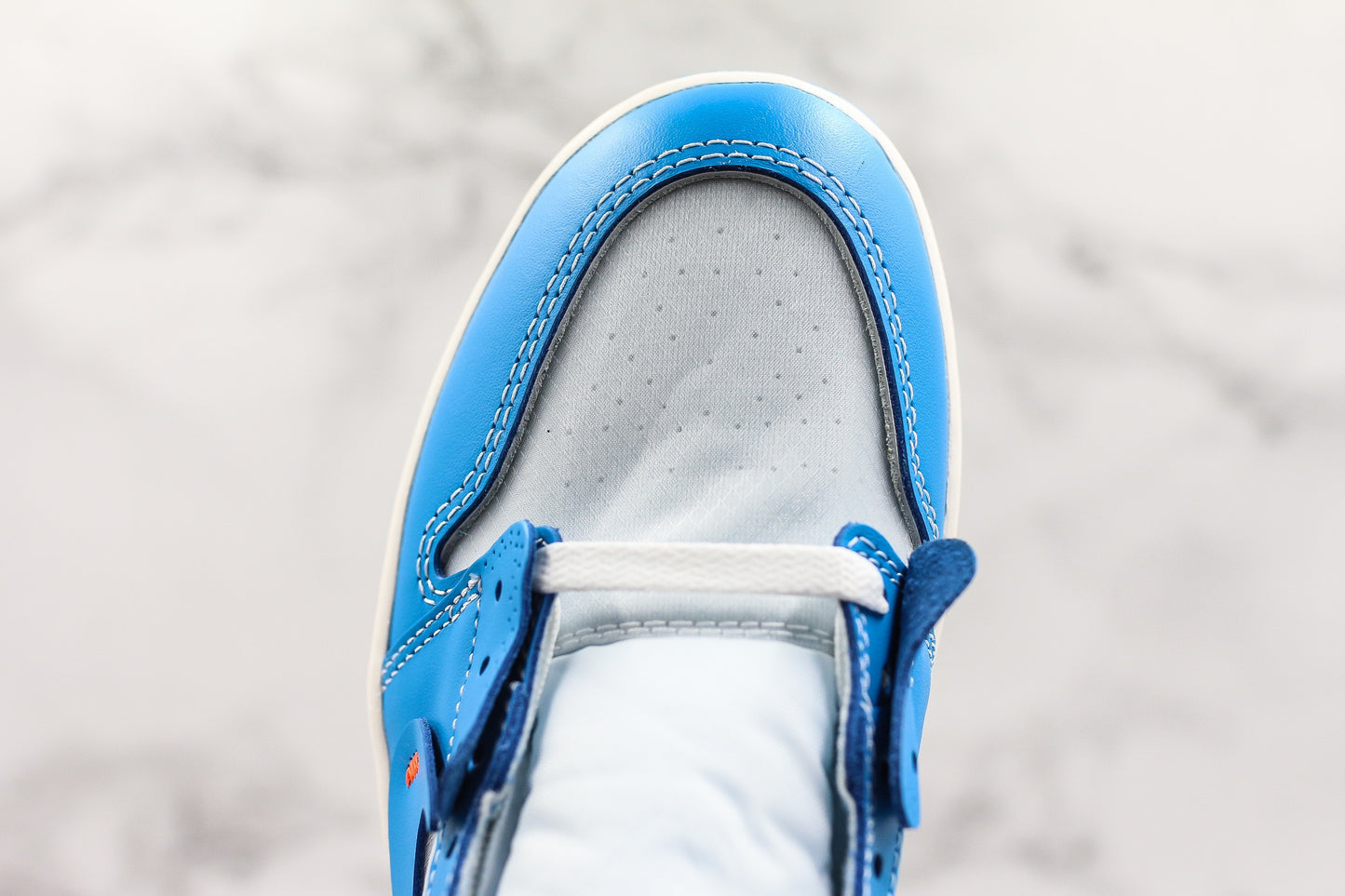 Air Jordan 1 High Off-White UNC Blue