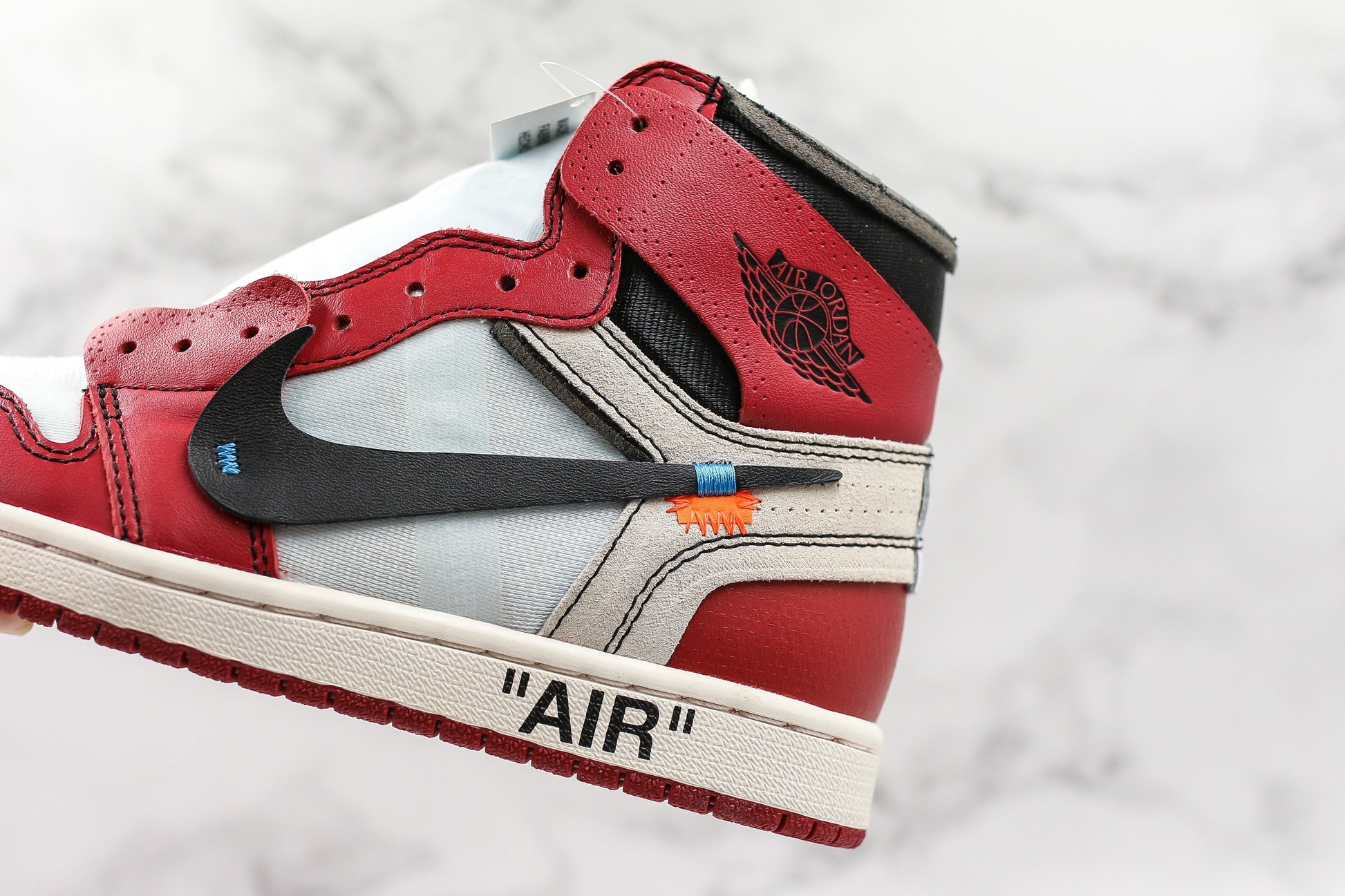 Air Jordan 1 High Off-White Chicago