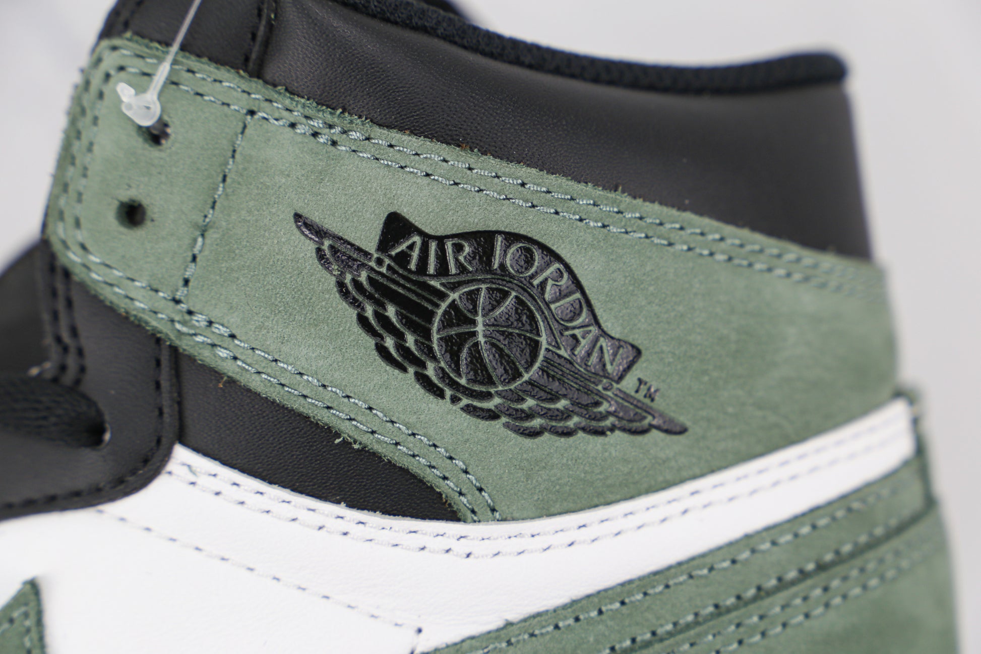 Air Jordan 1 High Green Toe