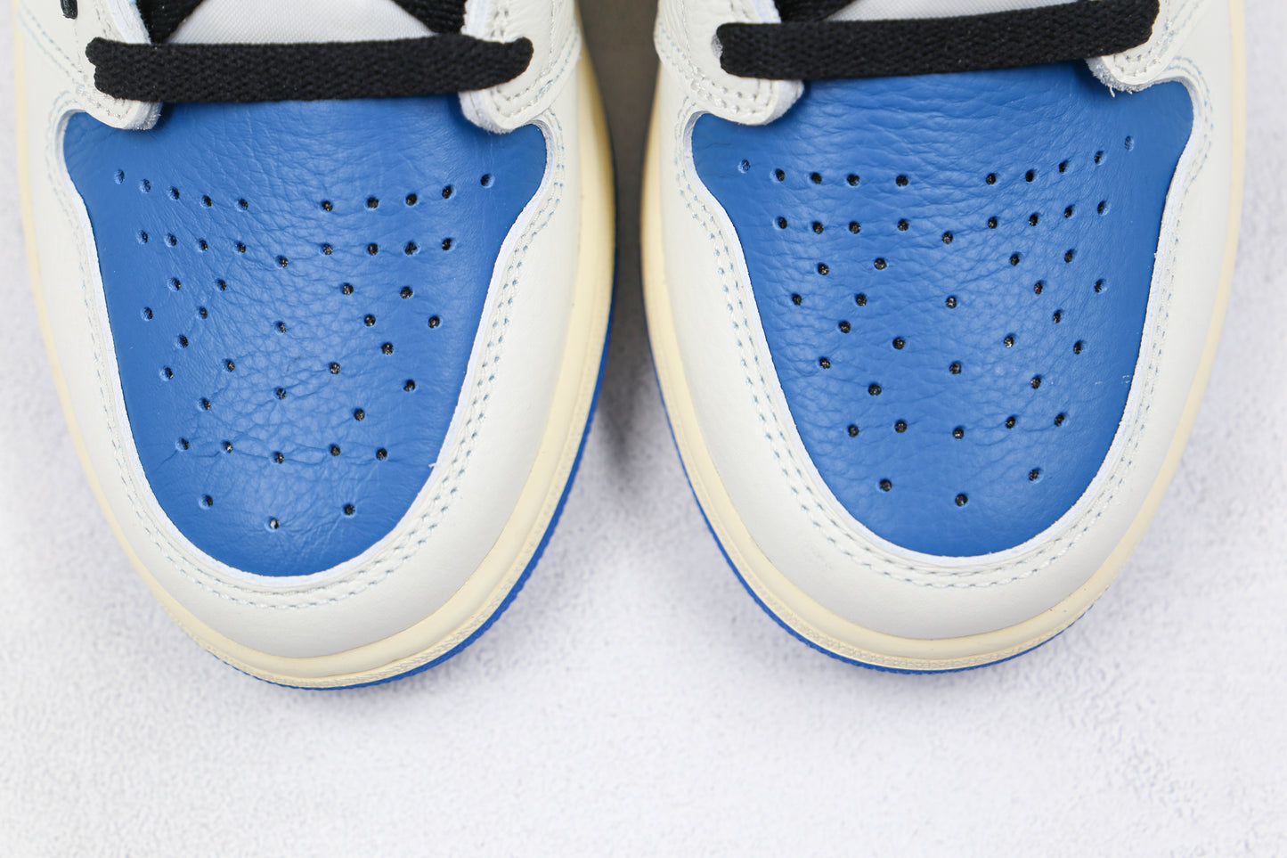 Air Jordan 1 High Fragment Reverse Swoosh