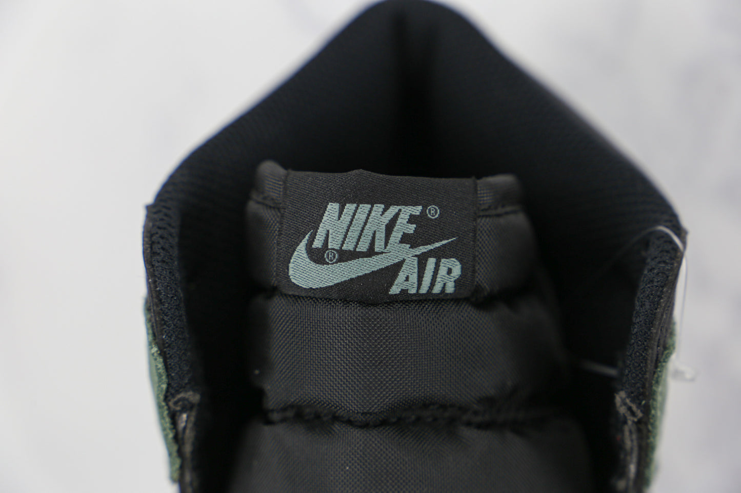 Air Jordan 1 High Green Toe