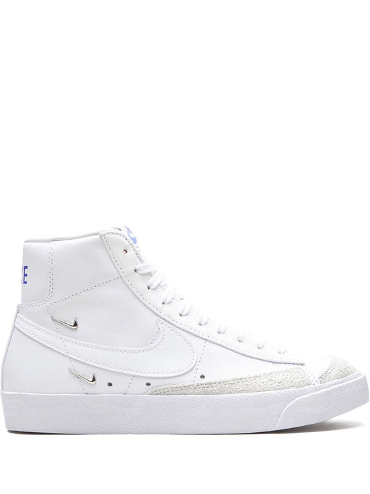 Nike Blazer Mid 77 Sneakers