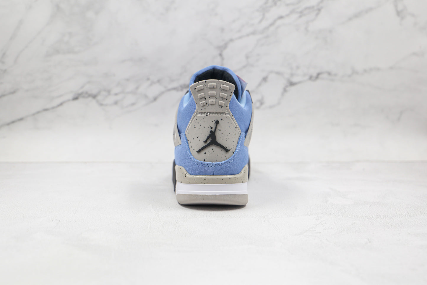 Air Jordan 4 University Blue