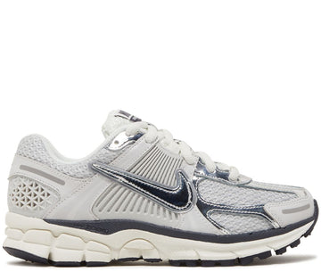 Nike Vomero 5 'Photon Dust Metallic Silver'