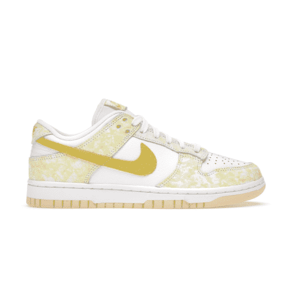 Dunk Low Yellow Strike