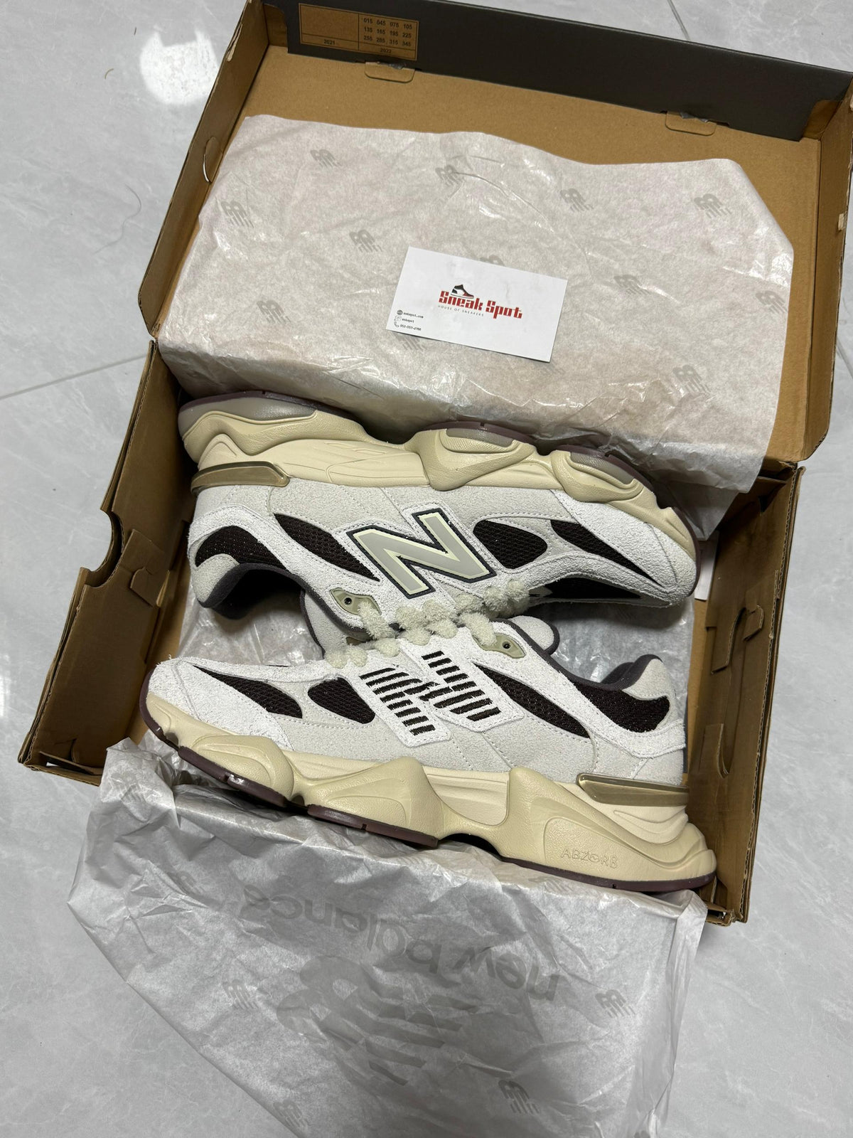 New Balance Sydney Mclaughlin-Levrone x 9060 'Linen Black Coffee'