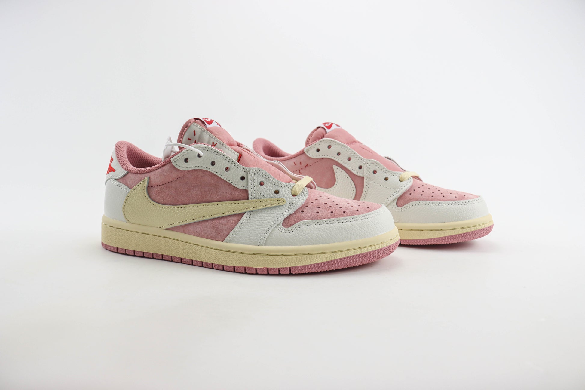 Air Jordan 1 Low Travis Scott OG ?Shy Pink