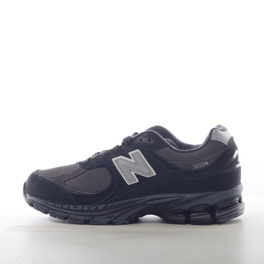 New Balance 2002 Black White