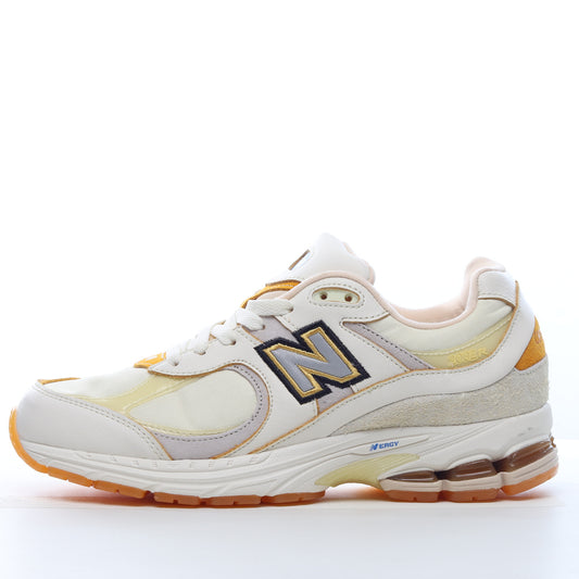 New Balance 2002 Bone White Gum