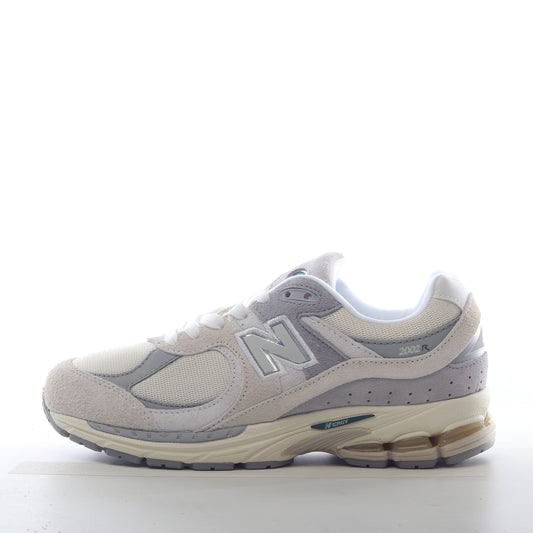 New Balance 2002 White Silver