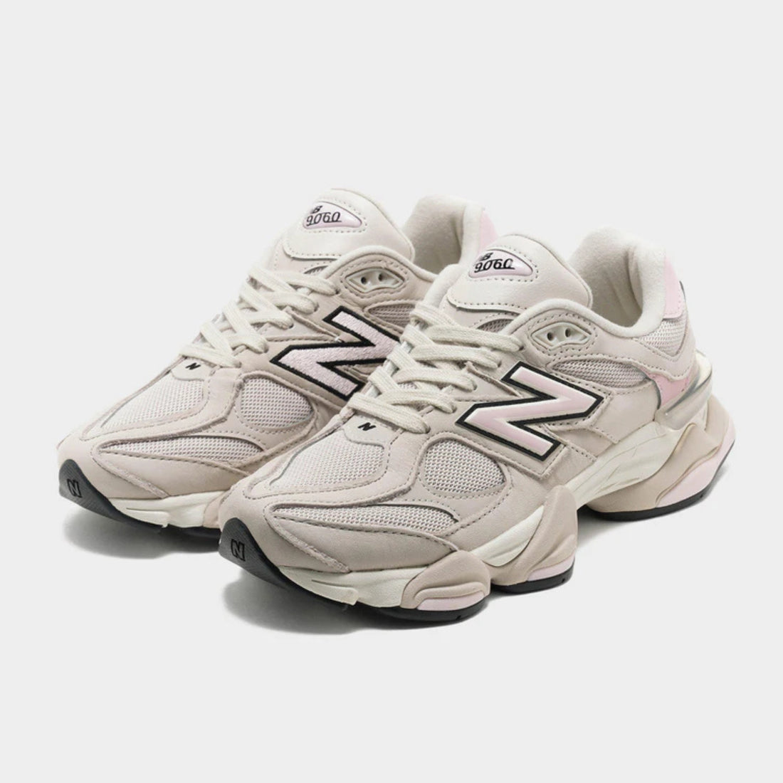 New Balance 9060 Pinky Sea Salt