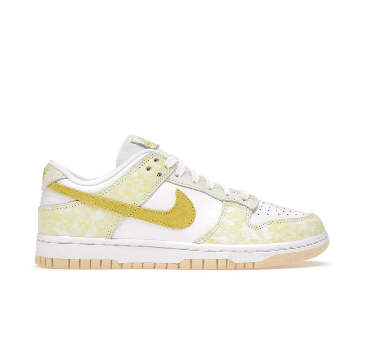 Dunk Low Yellow