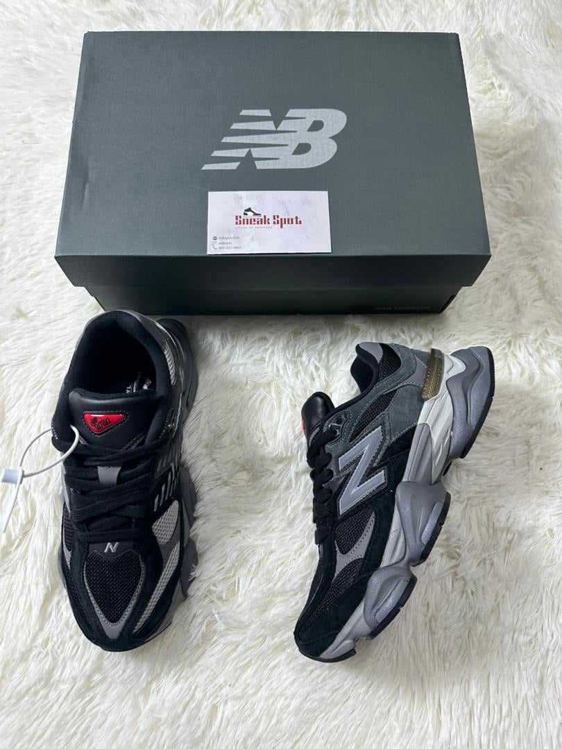 New Balance 9060 Black Castlerock