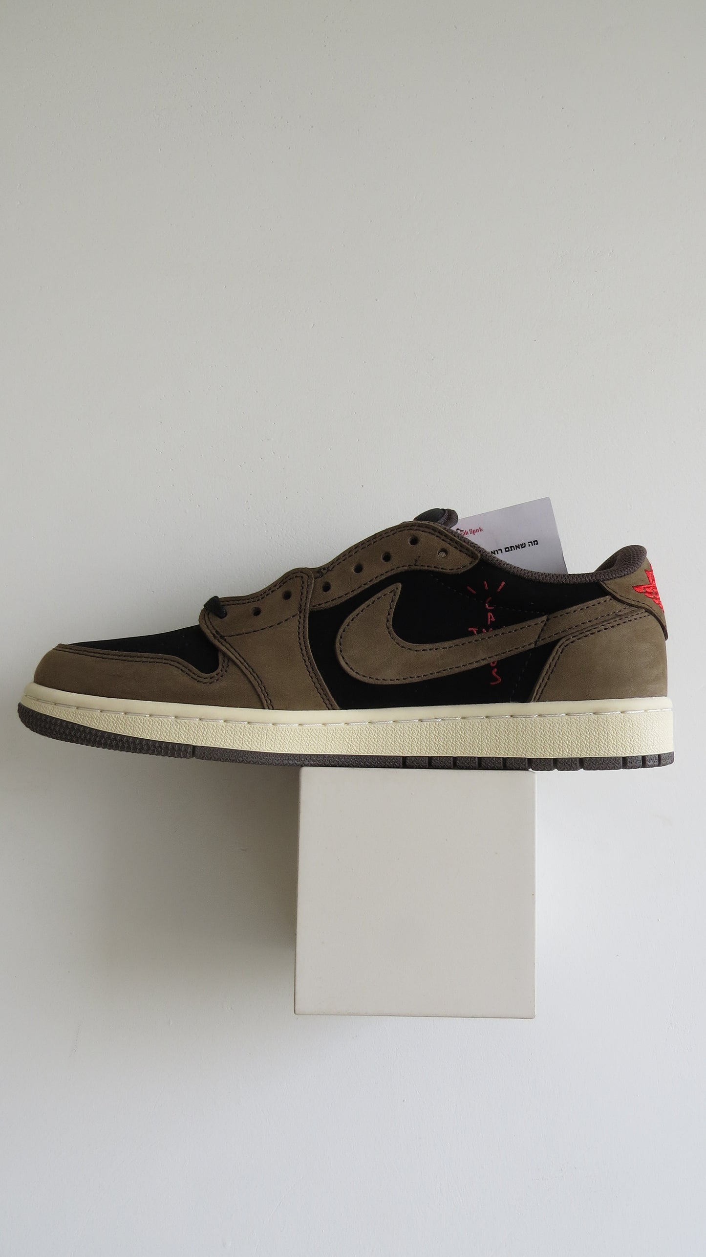 Air Jordan 1 Low Travis Scott Dark Mocha