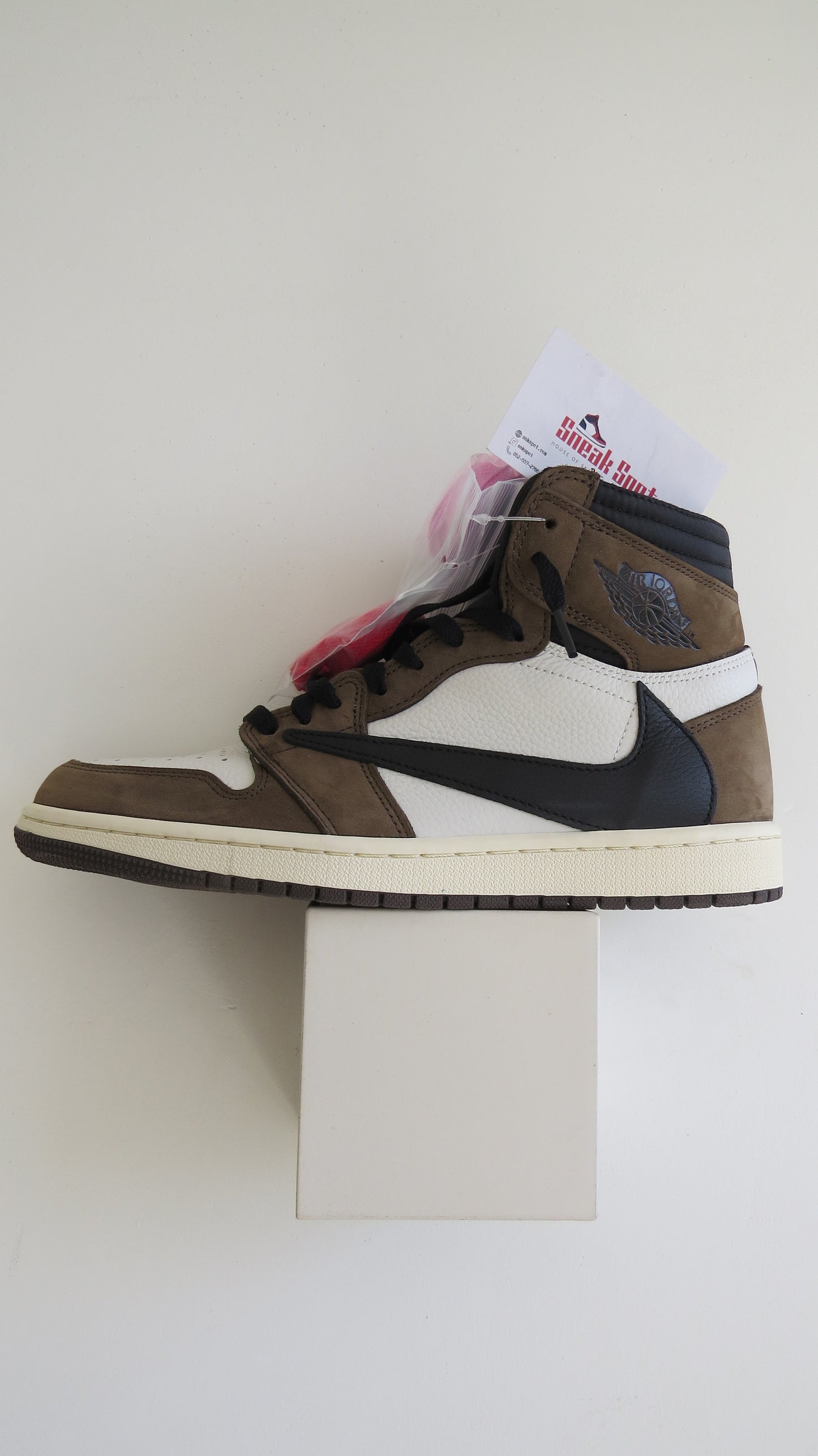 Air Jordan 1 Retro High OG SP Travis Scott Mocha