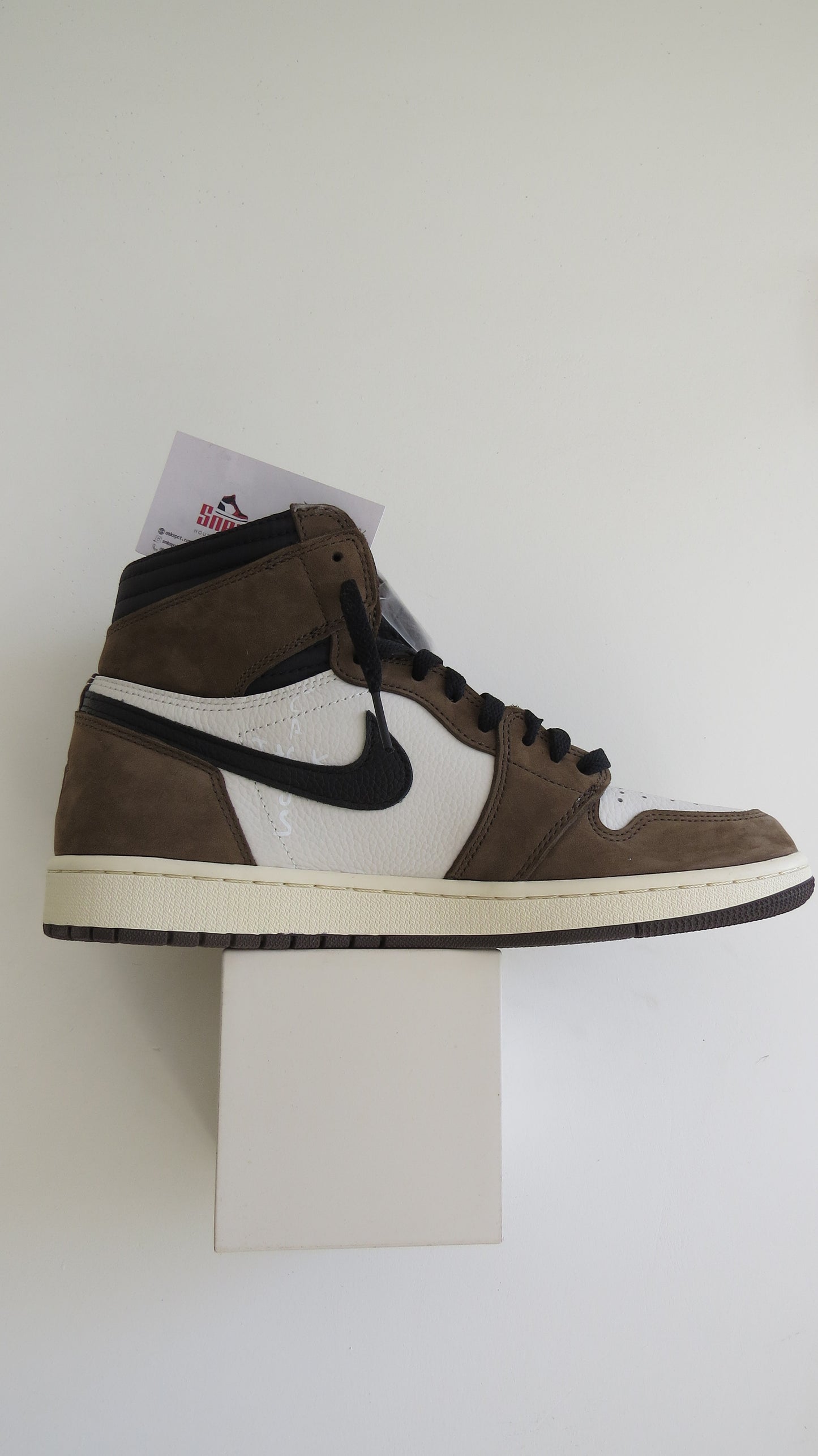 Air Jordan 1 Retro High OG SP Travis Scott Mocha