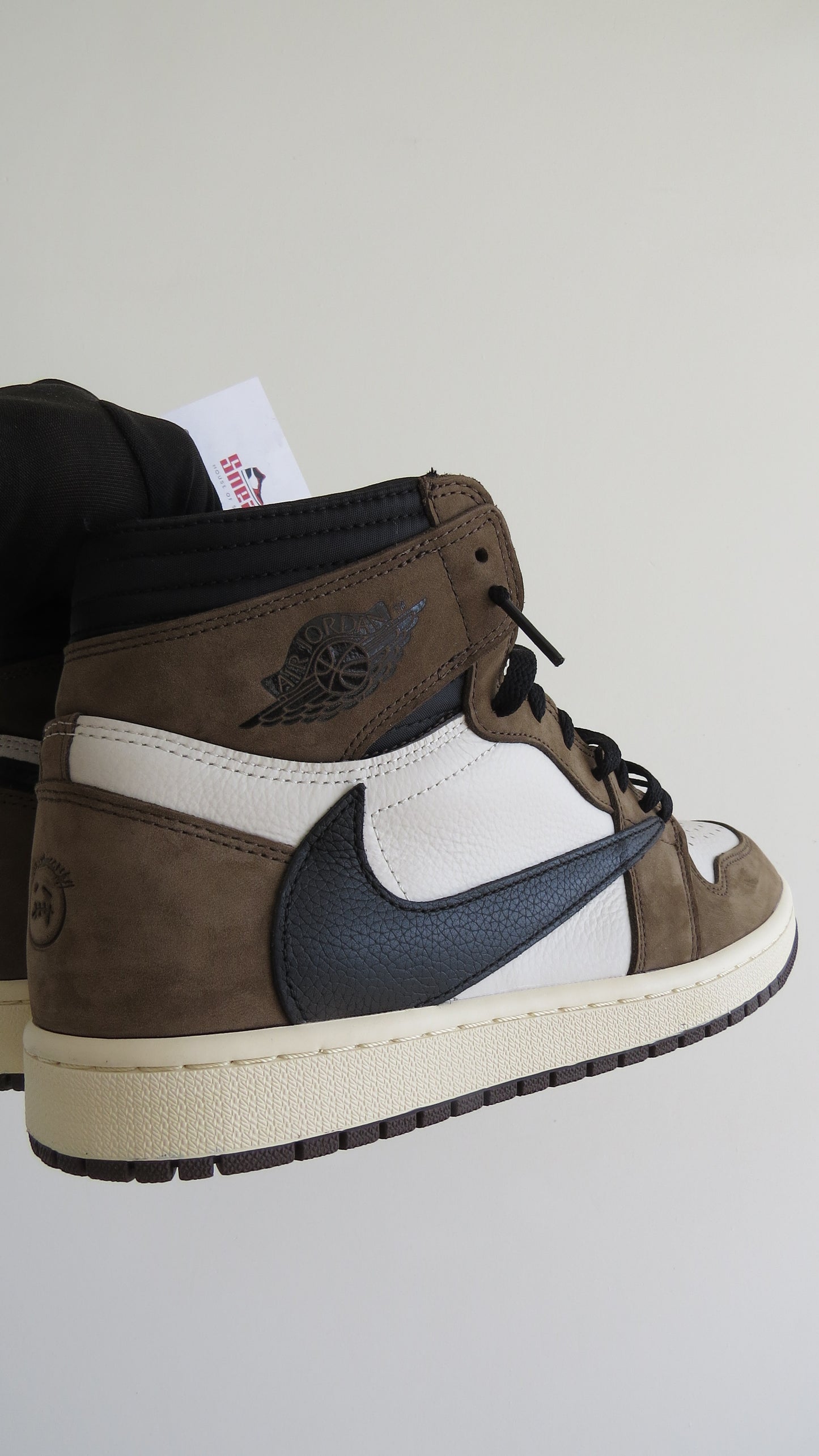 Air Jordan 1 Retro High OG SP Travis Scott Mocha