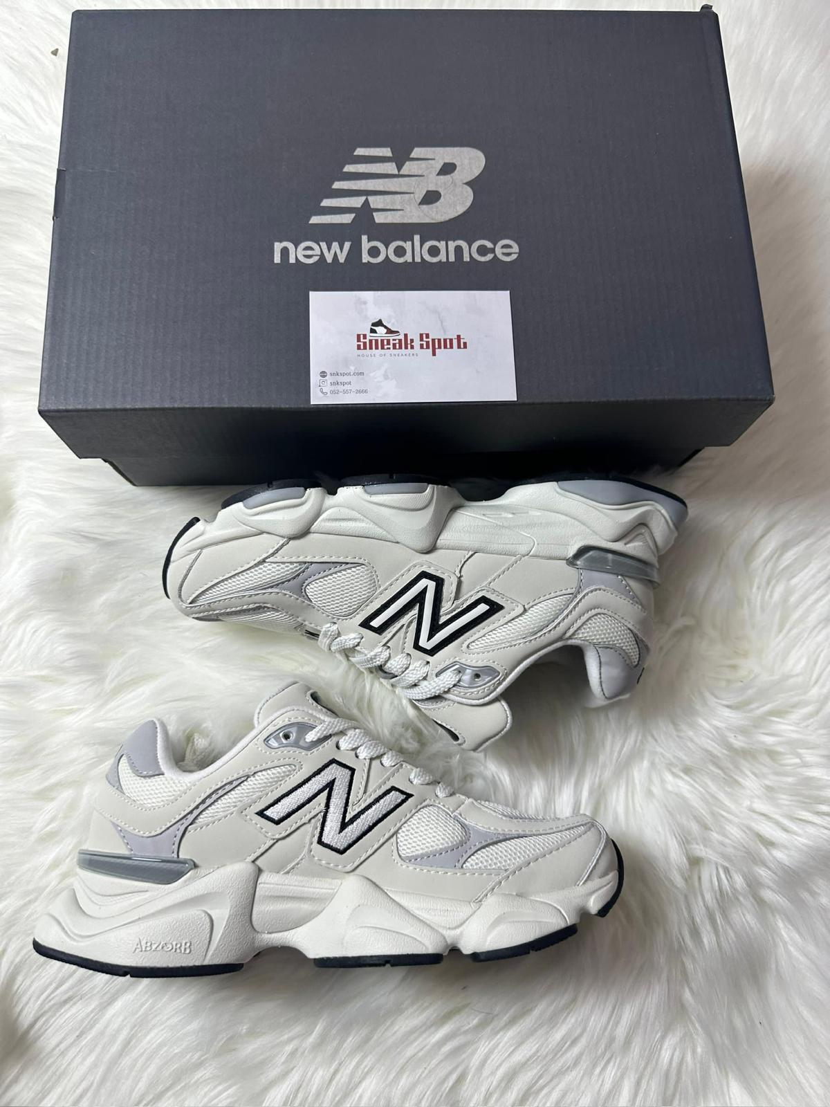 New Balance 9060 Ivory Grey