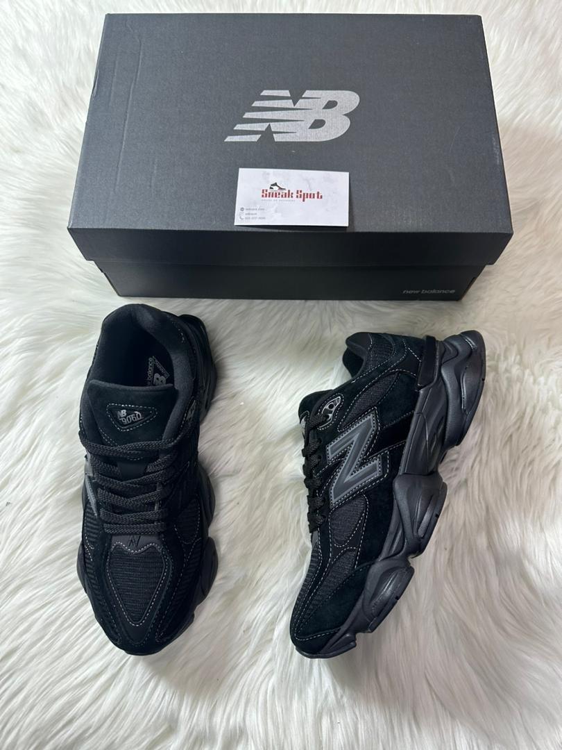 New Balance 9060 Travis Black