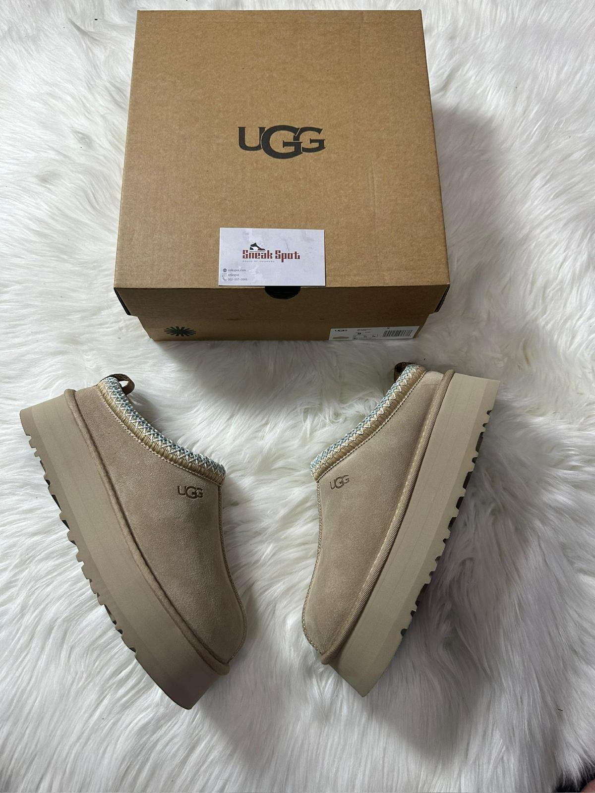 Ugg Tazz Platform Slippers Beige Light Blue Stiching