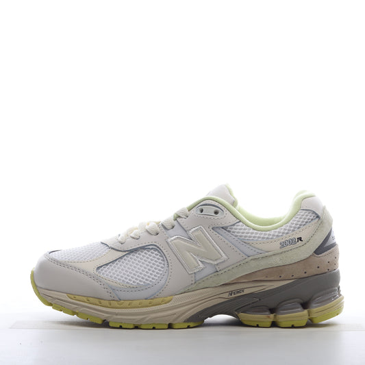 New Balance 2002 Taupe Grey